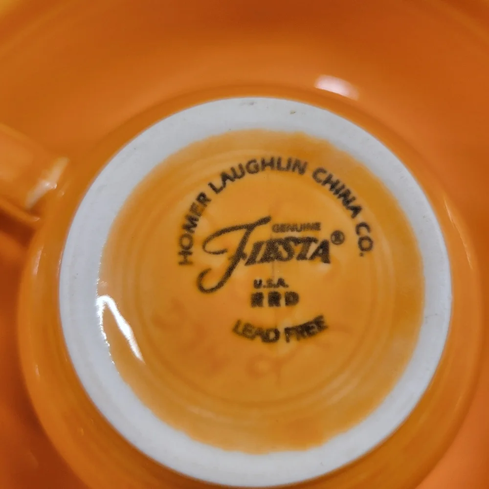 NIB Classic Rim 5-Piece Place Setting, Tangerine